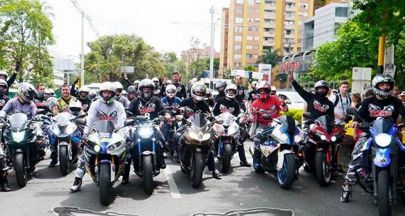 Miles de moteros reclaman un mayor número de talleres especializados.