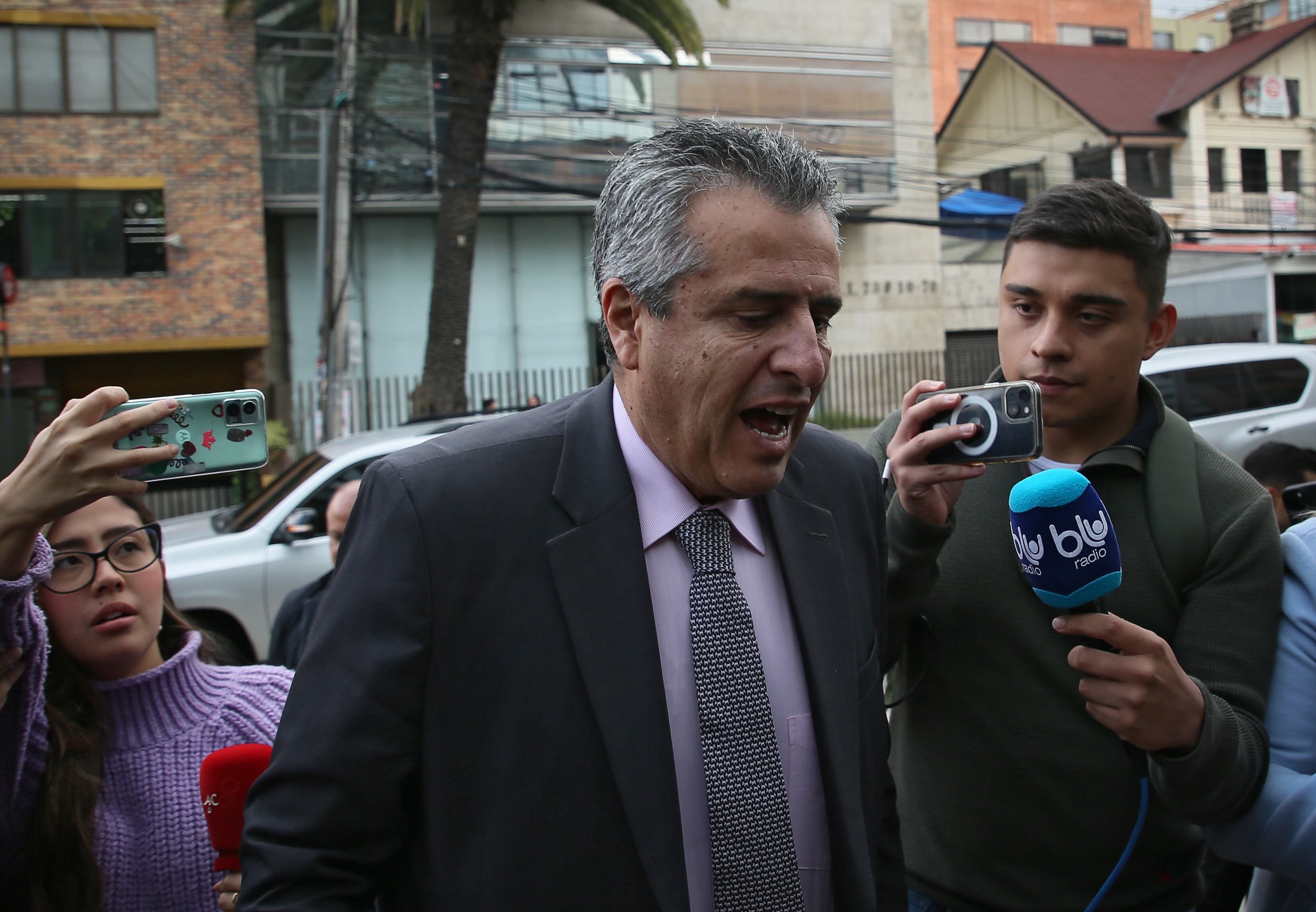 Ministro del Interior Luis Fernando Velasco ingresa a rendir declaración ante la Sala de Instrucción de la Corte Suprema de Justicia
Bogota mayo 31 del 2024
Foto Guillermo Torres Reina / Semana