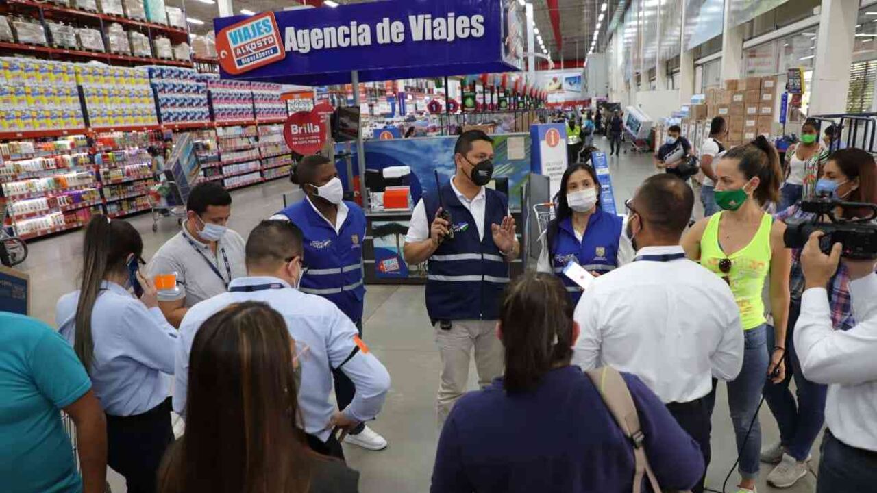 Día sin IVA, supermercado Alkosto: Alcaldía de Cali