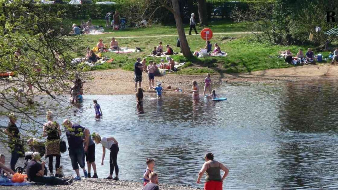 Reino Unido solo tiene el 14 por ciento de sus ríos en buen estado, muy lejos de alcanzar el acuerdo con la Unión Europea de tener la totalidad de estos en buenas condiciones para 2027. Foto: Ilkley Clean River Group