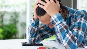 Los estafadores pueden comprometer sus cuentas a través de enlaces.