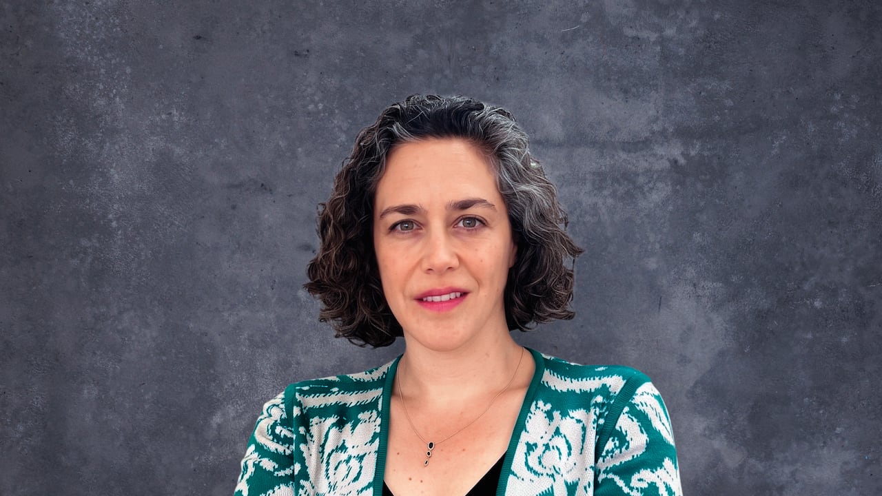 Cristina Vélez fue seleccionada para participar en el programa insignia de liderazgo de la Universidad de
Yale como Greenberg World Fellow en 2020.