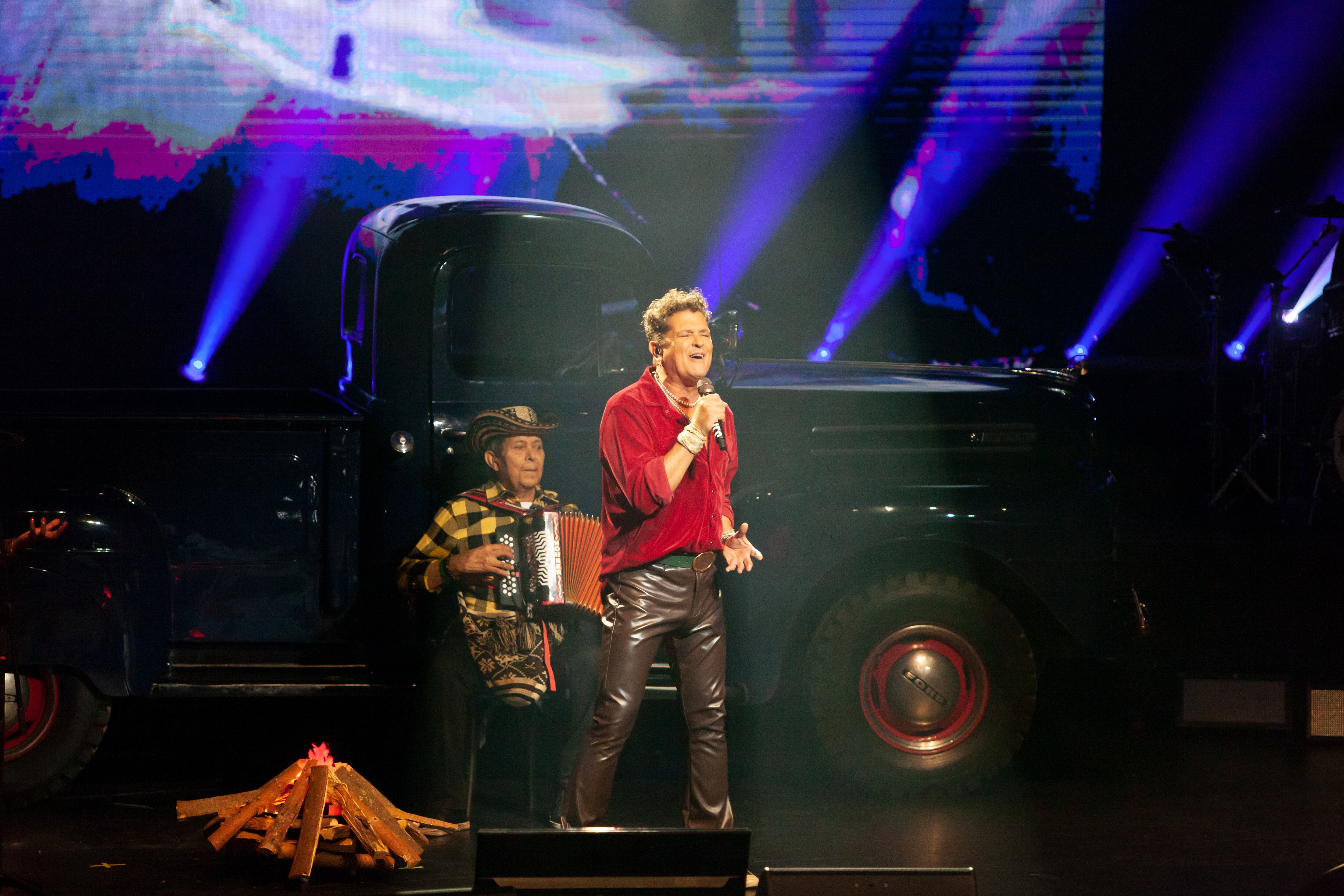 Carlos Vives y el maestro acordeonero Egidio Cuadrado