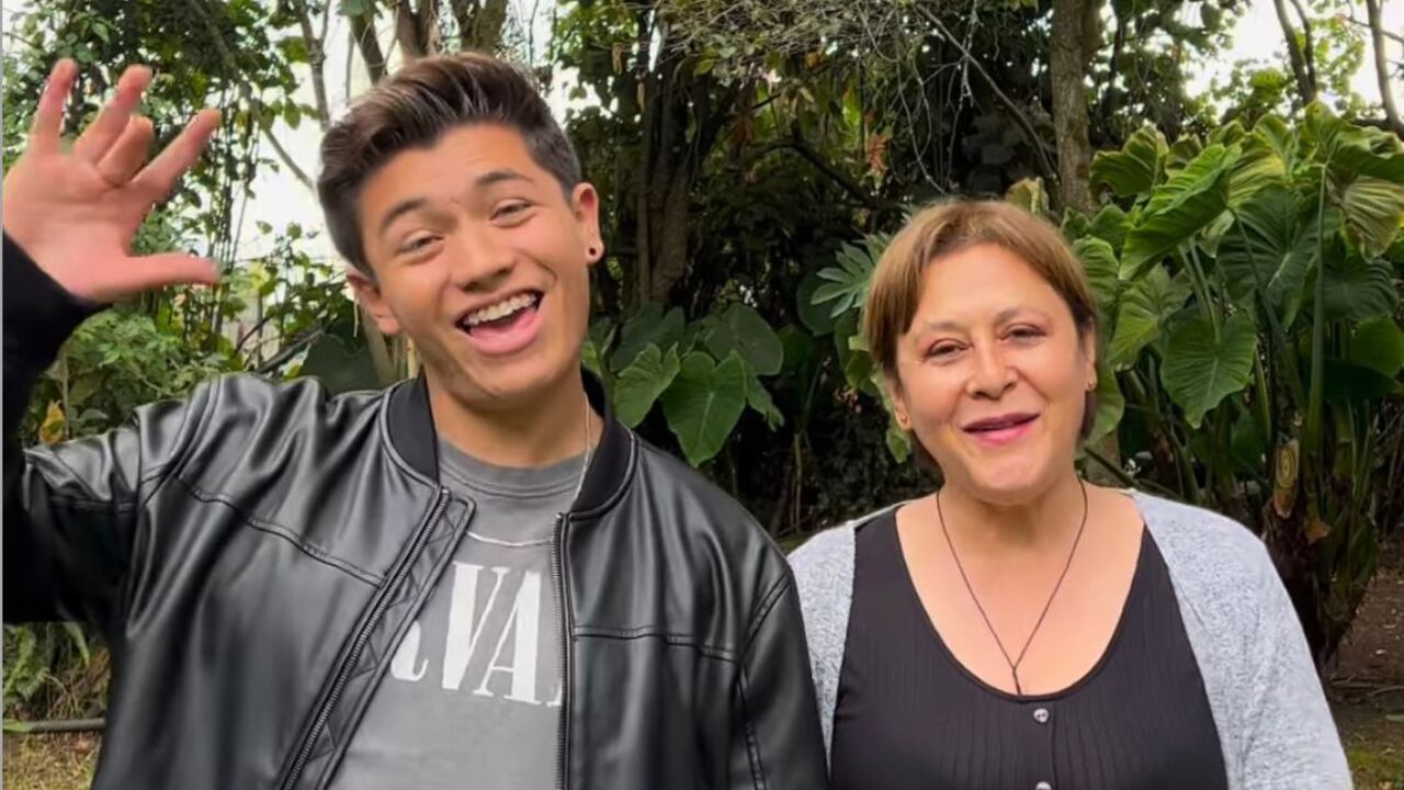 Jim Velásquez y Alina Lozano invitarán a 10 seguidores a su boda