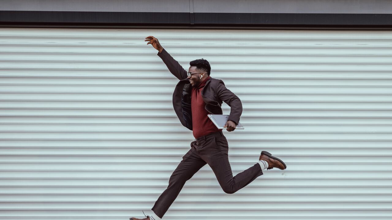 Un trabajo ideal para muchos es aquel en el que pagan grandes sumas de dinero. Getty Images.