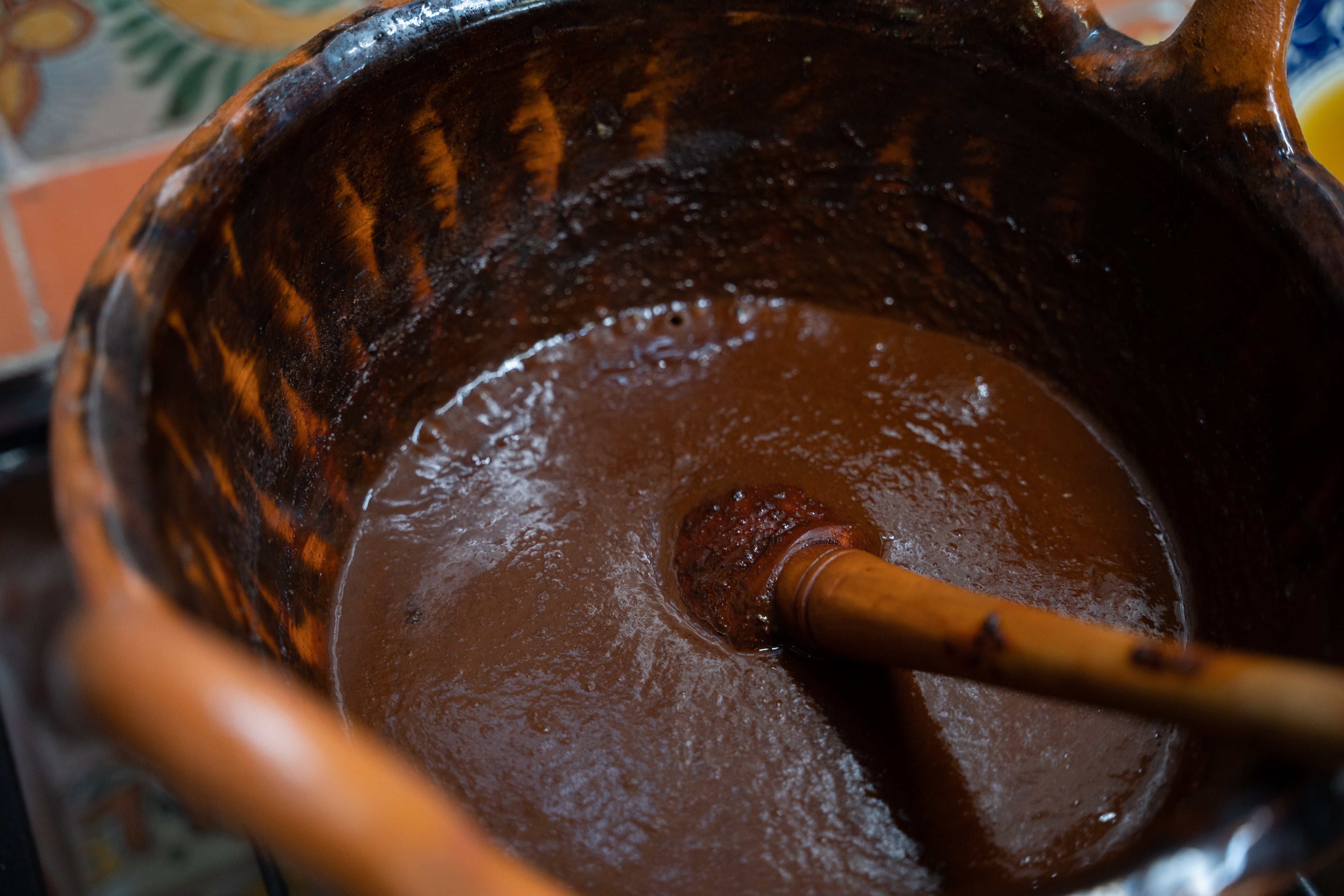 Chef Alex Ruiz en 'Maestros del mole' de elGourmet.