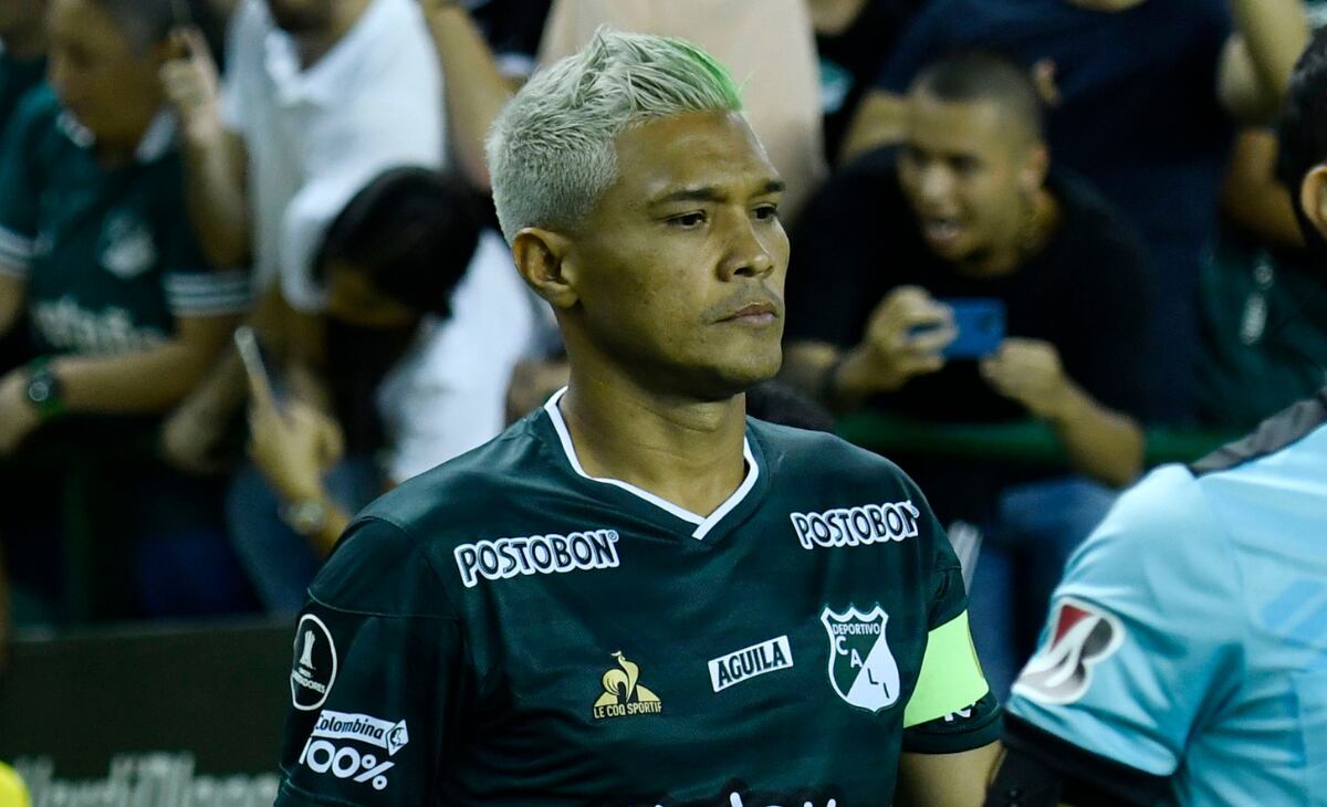 El delantero del Cali ha despertado suspicacias en sus hinchas por sus publicaciones.