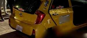 Vehículo donde se registró el ataque criminal.