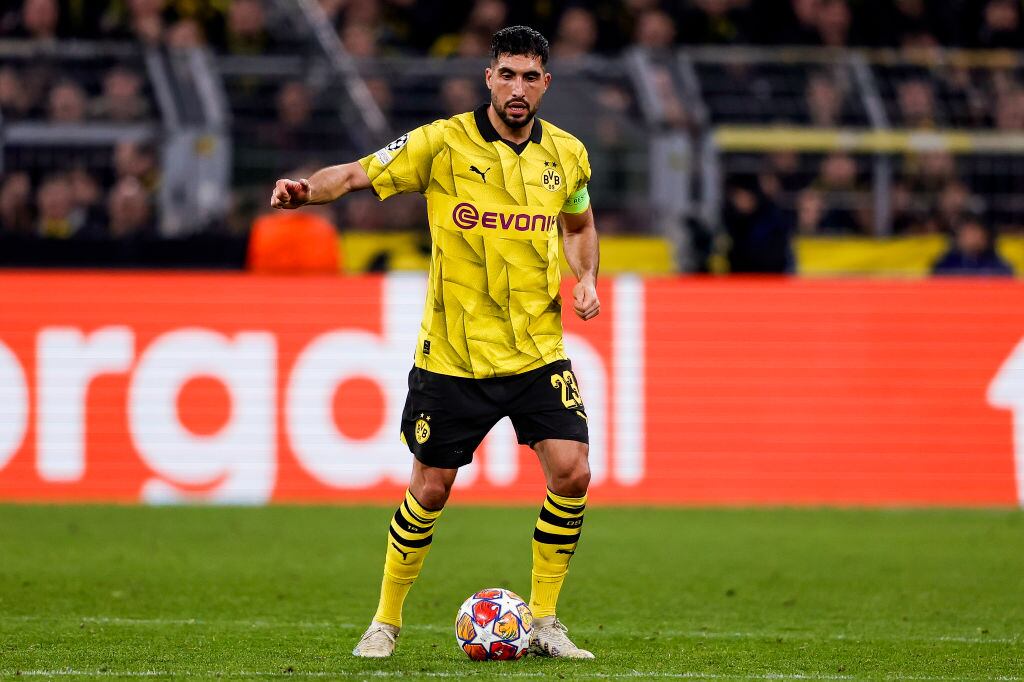 En los pasillos de la comunidad futbolística, las discusiones se intensifican a medida que la IA revela sus predicciones sobre el enfrentamiento entre el Atlético de Madrid y el Borussia Dortmund, generando expectación entre los aficionados de ambos equipos.