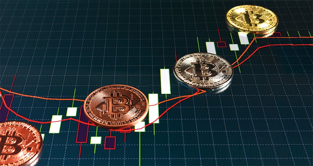 El precio del bitcoin se recuperó el año pasado y alcanzó valoraciones cercanas al 160 por ciento gracias a la expectativa de la decisión que tomó la SEC esta semana. 