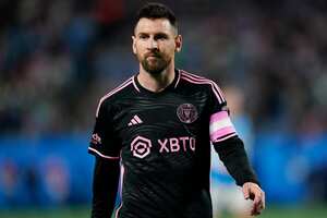 El argentino Lionel Messi, delantero del Inter Miami, durante el partido de la MLS ante Charlotte, el sábado 21 de octubre de 2023. (AP Foto/Erik Verduzco)