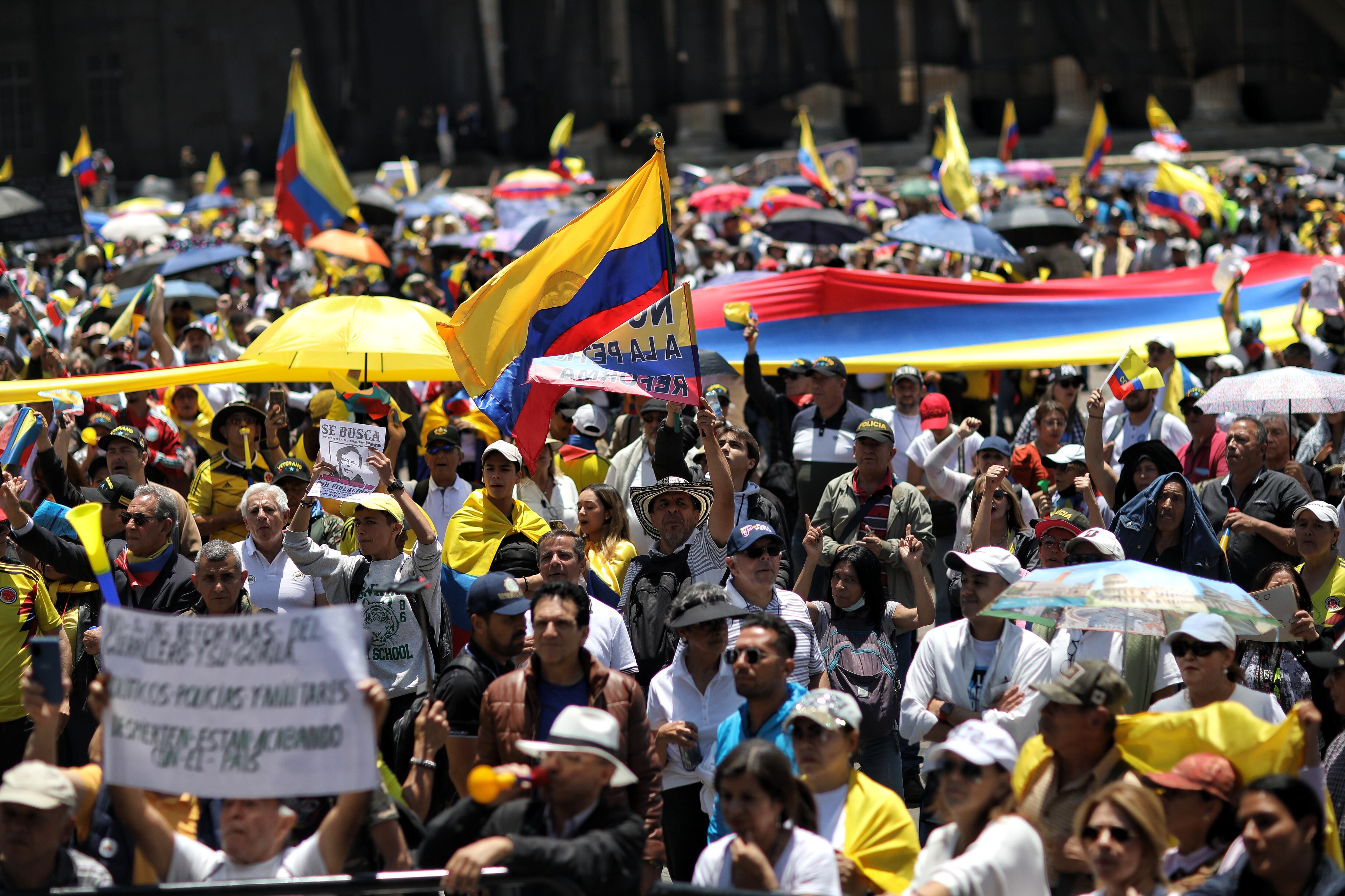 Marcha de la mayoría en contra del Gobierno del Presidente Gustavo Petro