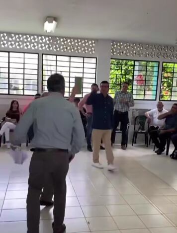 El altercado se presentó por una propuesta de la Alcaldía.