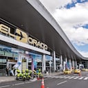 Fuera de las malas condiciones del clima, la falta de controladores aéreos, principalmente en el aeropuerto El Dorado, en Bogotá, desde donde se controla el tránsito aéreo del país, podría afectar las operaciones para la época de fin de año. Los pasajeros serían los más perjudicados.