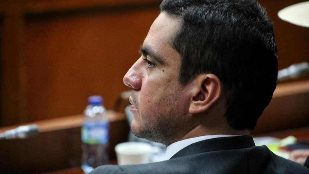 Senador Álex Flórez reaparece en el congreso de la república.