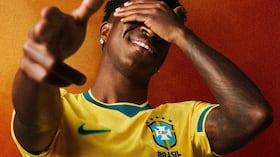 La 'canarinha' respetó los colores tradicionales y acudió a detalles de la que utilizaron en 2002.