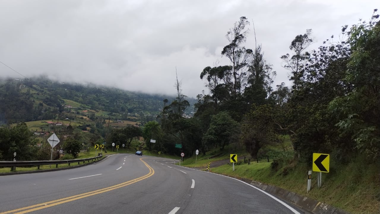 ¿Cómo está la vía de Villavicencio a Bogotá para hoy 11 de octubre de 2025?