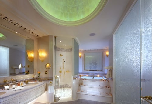 Mantener el baño limpio es uno de los trabajos más difíciles.