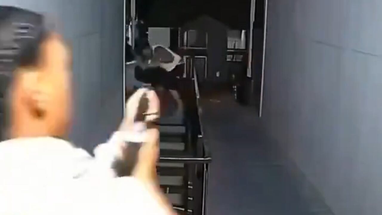 El video le está dando la vuelta al mundo.