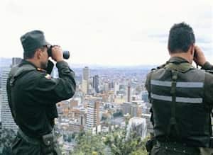 Esta estrategia se materializará con la puesta en marcha de Unidades Policiales, camaras y se extenderá el servicio de la Línea Única de Emergencias 123.