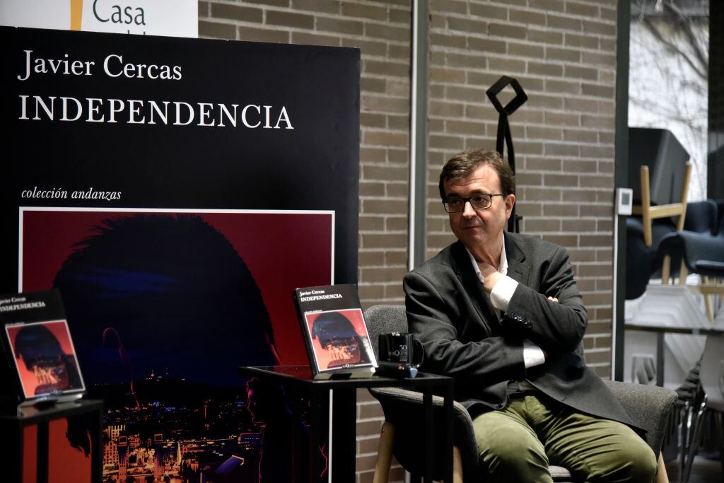 Javier Cercas presentó el mes pasado su novela 'Independencia', que ya está en las librerías del país. El escritor planea hacer de este proyecto una tetralogía de libros.