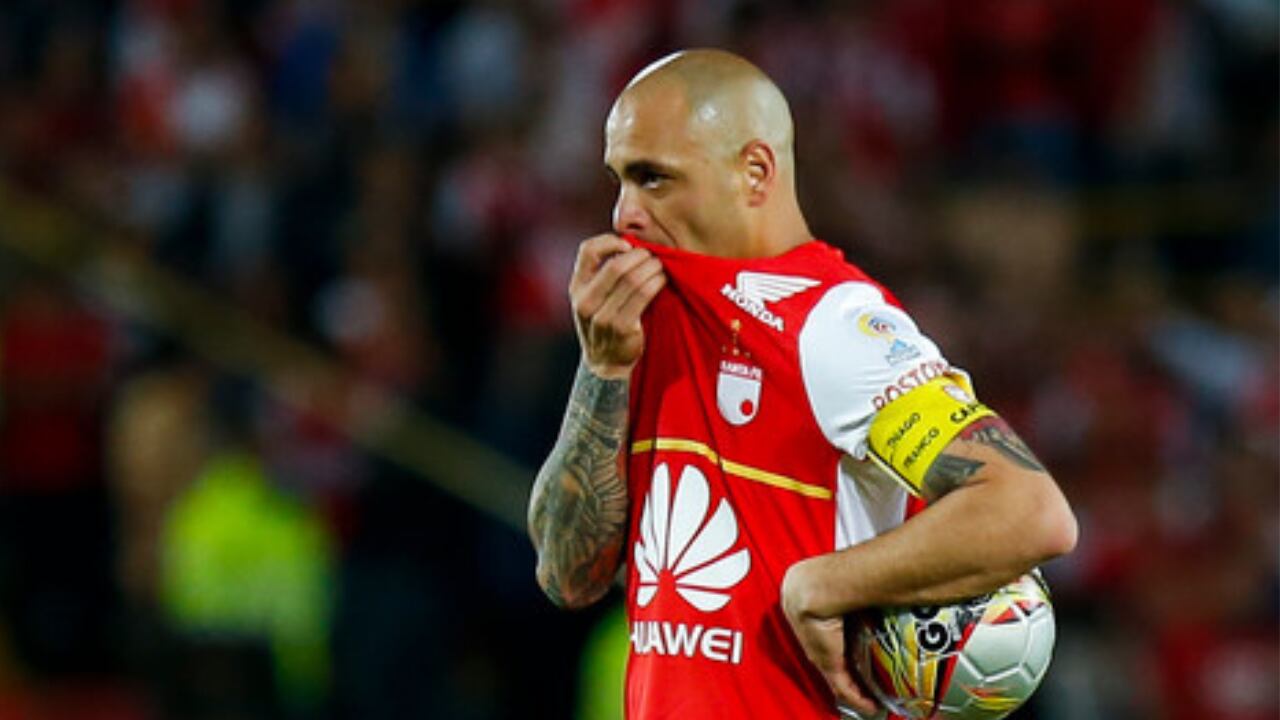Omar Sebastián Pérez con la camiseta de Independiente Santa Fe en 2015.
