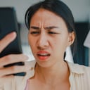 Especialistas identifican cinco errores comunes que ponen en riesgo la información.