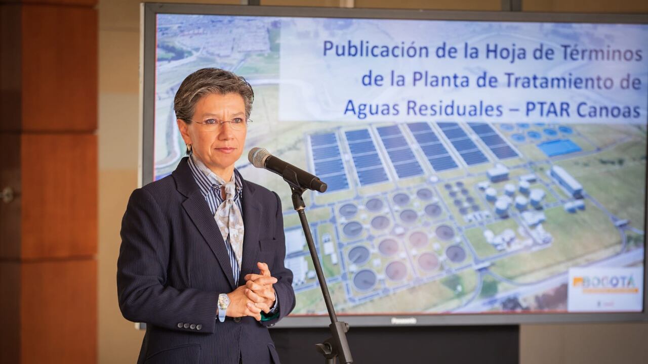 La alcaldesa Claudia López aseguró que Bogotá había crecido en producción industrial.