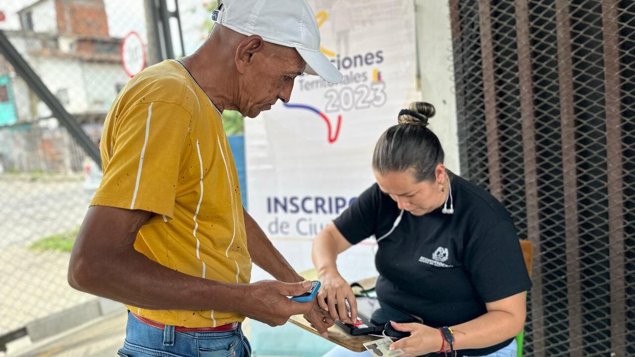 Hay nuevos horarios y puntos para la inscripción de la cédula de los ciudadanos que cambiaron de domicilio.