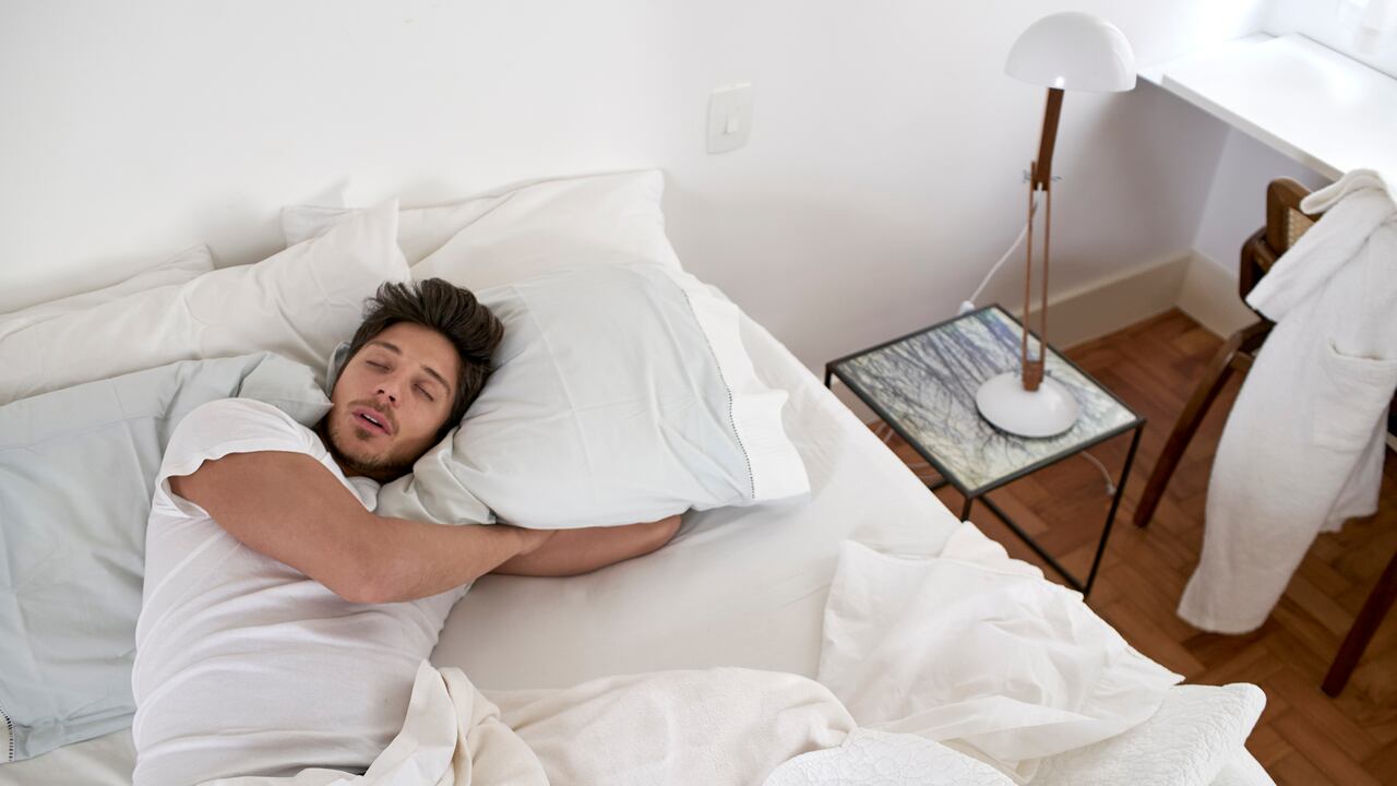 Revelan cuál es la mejor posición para dormir