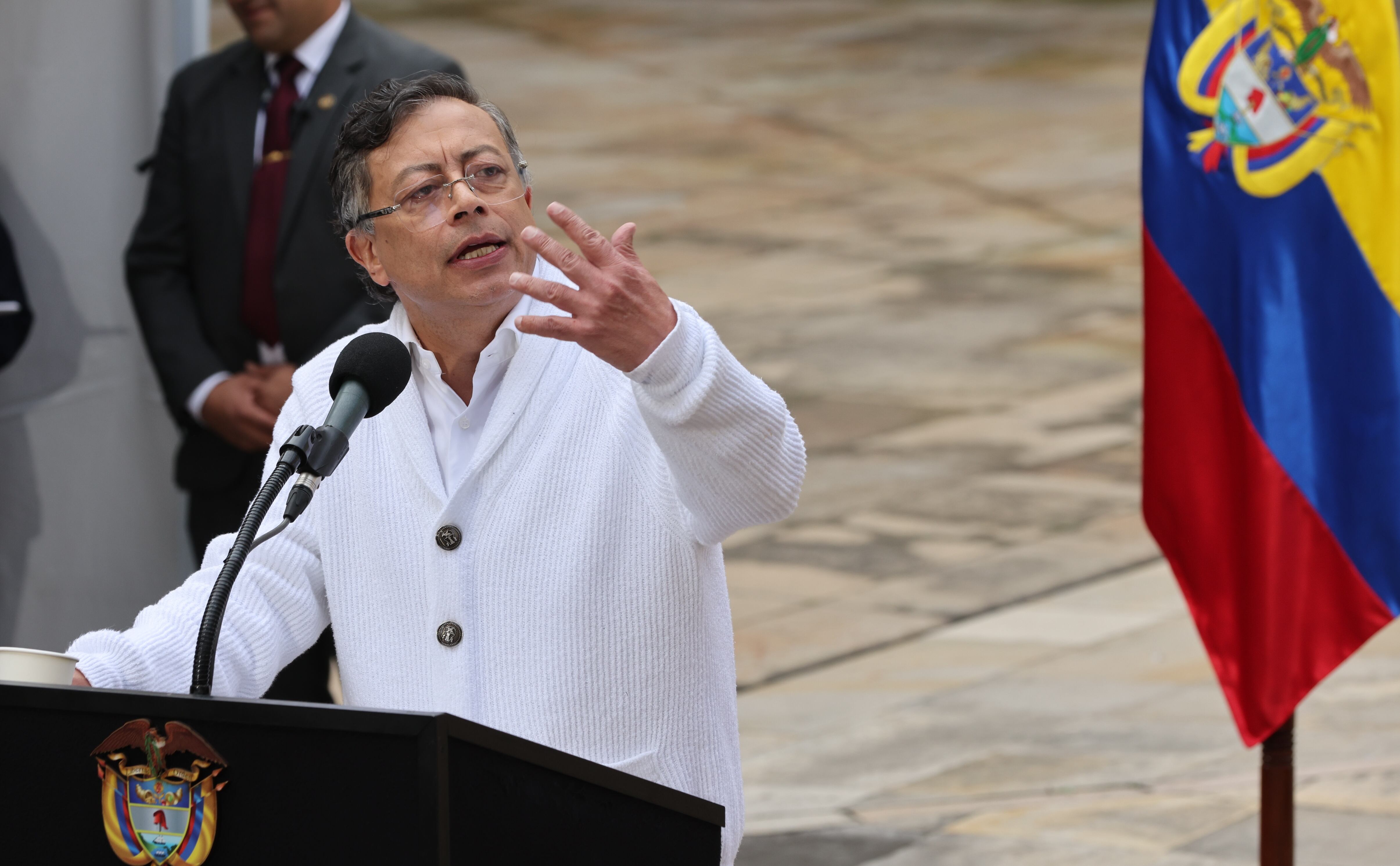 Presidente Gustavo Petro, votación en la mesa uno de la plaza de Bolívar