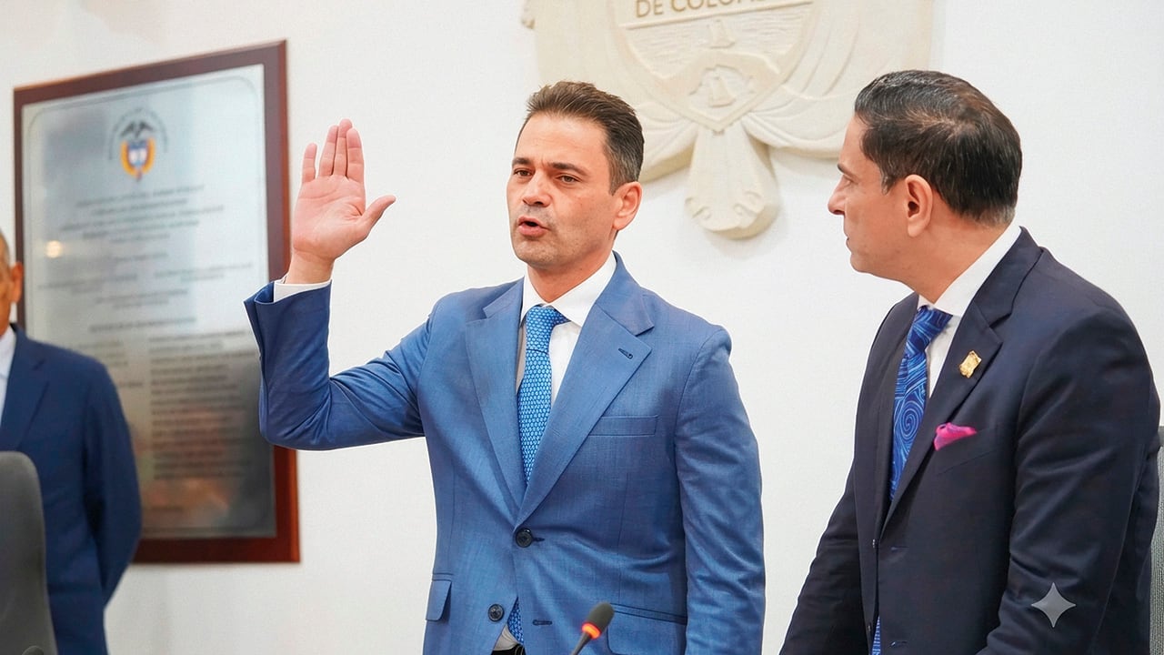 Ape Cuello no le hizo campaña al presidente electo, Abelardo De La Espriella; aun así, asumió la presidencia de una de las comisiones más poderosas del Congreso.