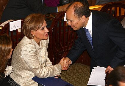 Alberto Rojas Ríos y la entonces contralora general de la República, Sandra Morelli.