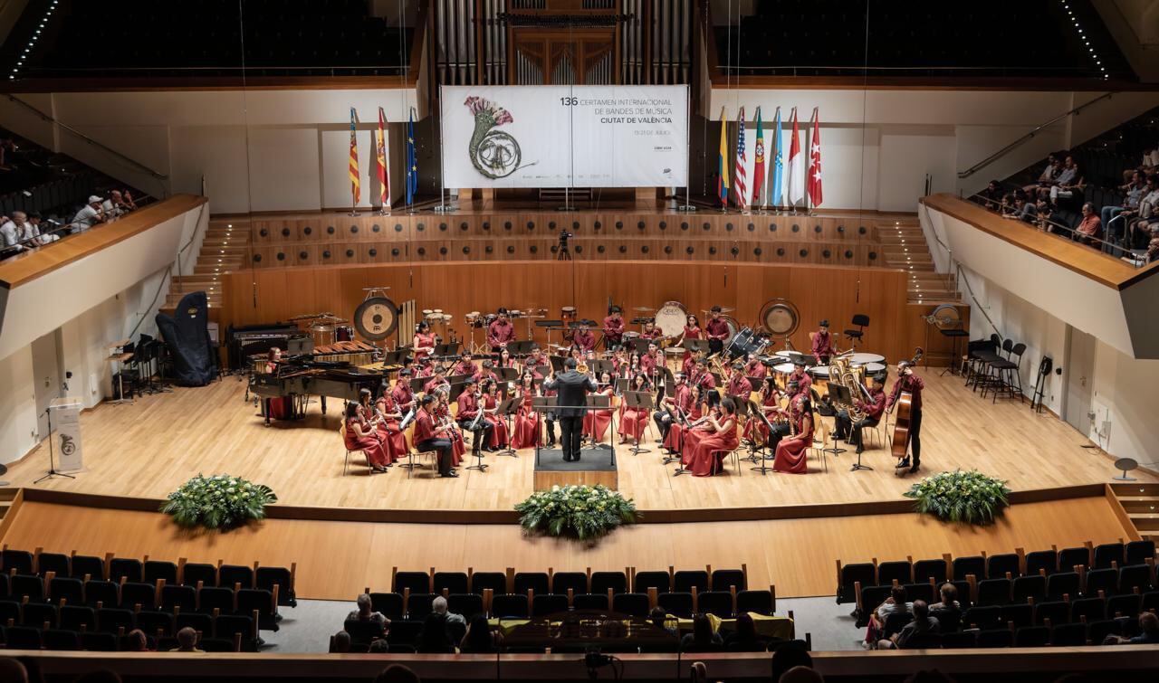 50 intérpretes de la Banda Sinfónica de Samacá representaron a Colombia en el Certamen Internacional de Bandas de Valencia 2024.