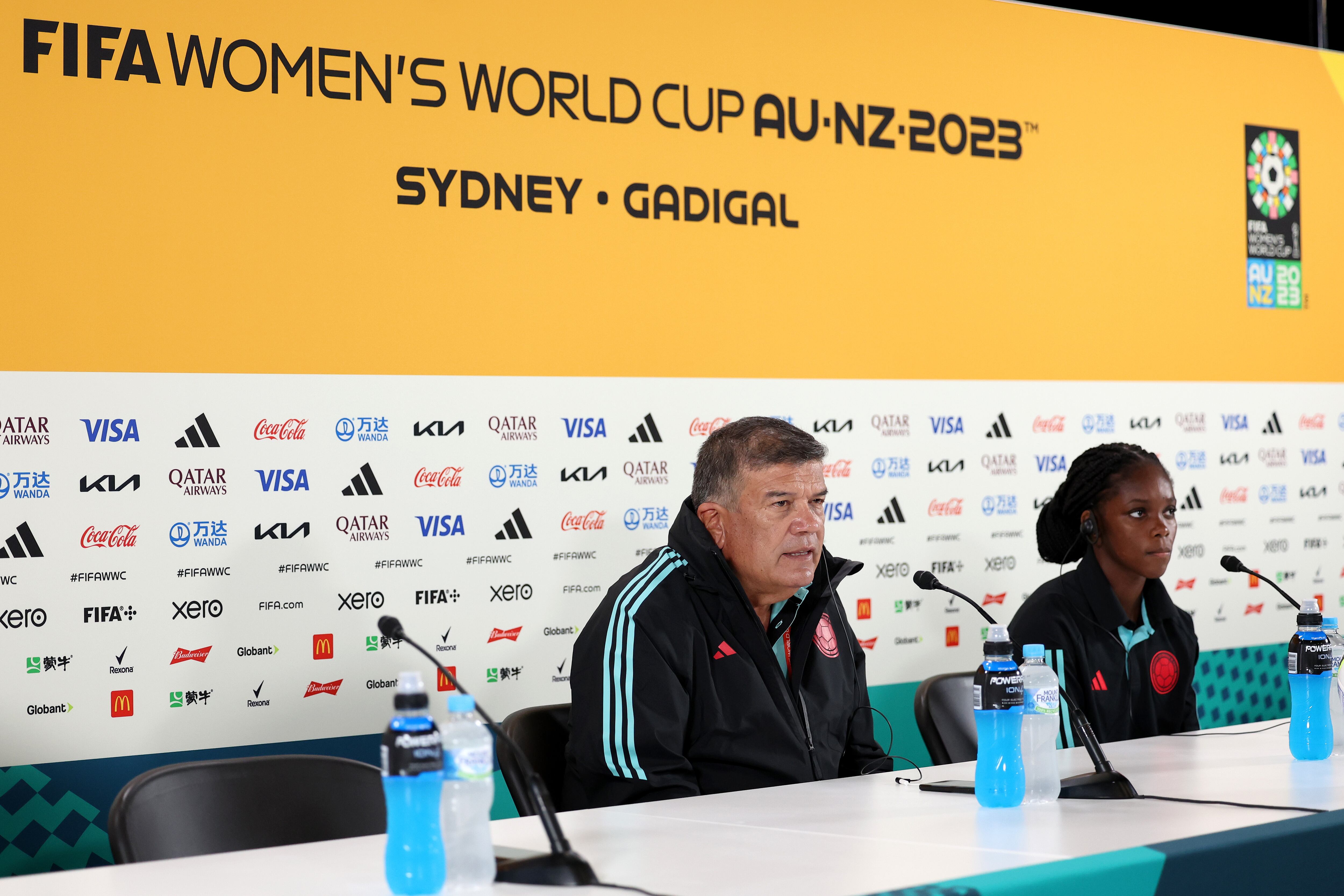 Rueda de prensa de Nelson Abadía y Linda Caicedo