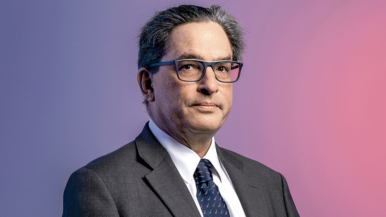 alberto carrasquillaMinistro de Hacienda