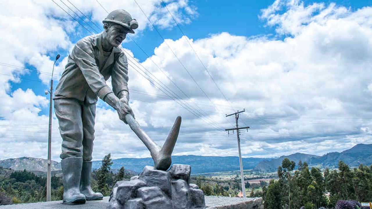 La minería es una actividad fundamental para la economía de este municipio. Su futuro depende de la formalización.
