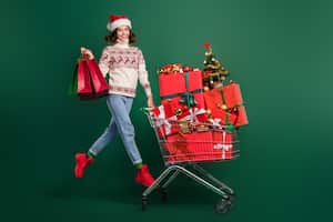 Los regalos de Navidad se puede comprar a través de los diferentes comercios electrónicos.