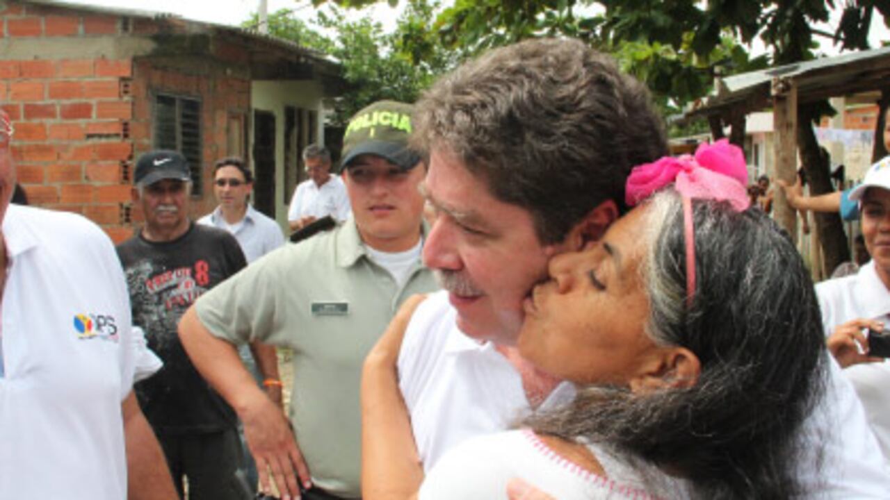 Bruce MacMaster llevó a varios ministros a Cartagena y los comprometió con inversión para la ciudad.