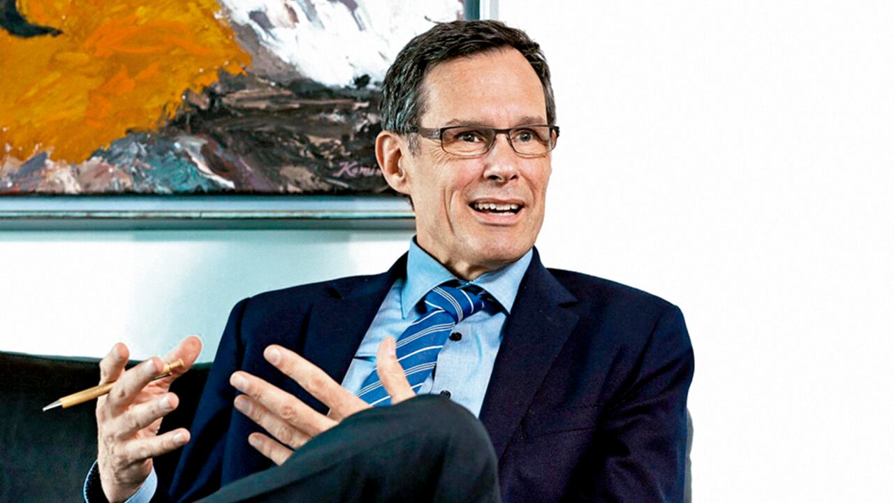 El embajador de Alemania en Colombia, Peter Ptassek. Foto: SEMANA / León Darío Peláez