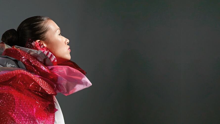 De botellas a prendas: conozca la empresa colombiana que está cambiando el futuro de la moda