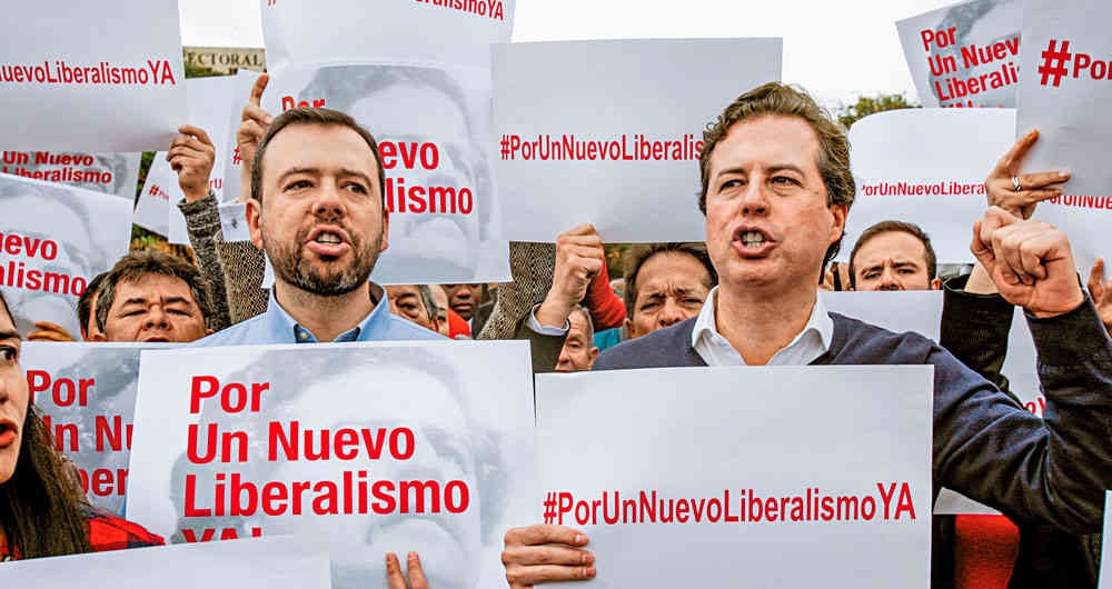 Carlos Fernando y Juan Manuel buscan enarbolar de nuevo las banderas de su padre Luis Carlos, asesinado por el narcotráfico en 1989.