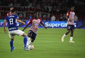 Imagen del partido de ida de la final de la Superliga de Colombia 2024 entre el Junior de Barranquilla y Millonarios.