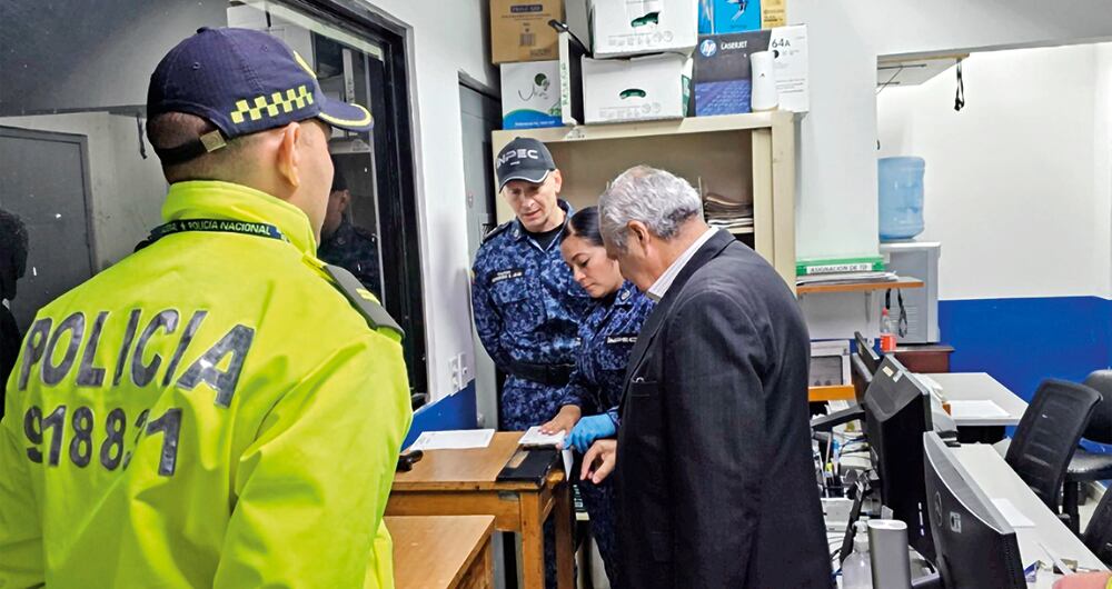 Iván Name y Andrés Calle, expresidentes del Senado y de la Cámara, respectivamente, fueron capturados la semana pasada por presuntamente recibir coimas. Están en La Picota. 