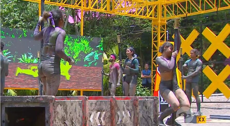 Andrea Serna cuestionó baile de Natalia en plena pista del ‘Desafío XX’, ¿desconcentró a sus compañeros?