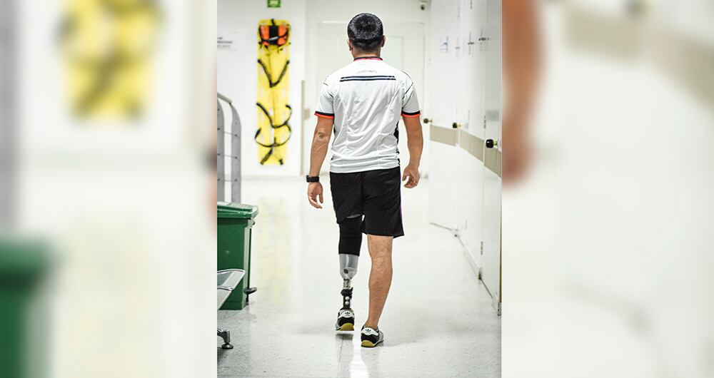  Las víctimas de minas reciben ayuda por las afectaciones físicas y psicológicas. Especialistas les ayudan para adaptarse a una nueva realidad.