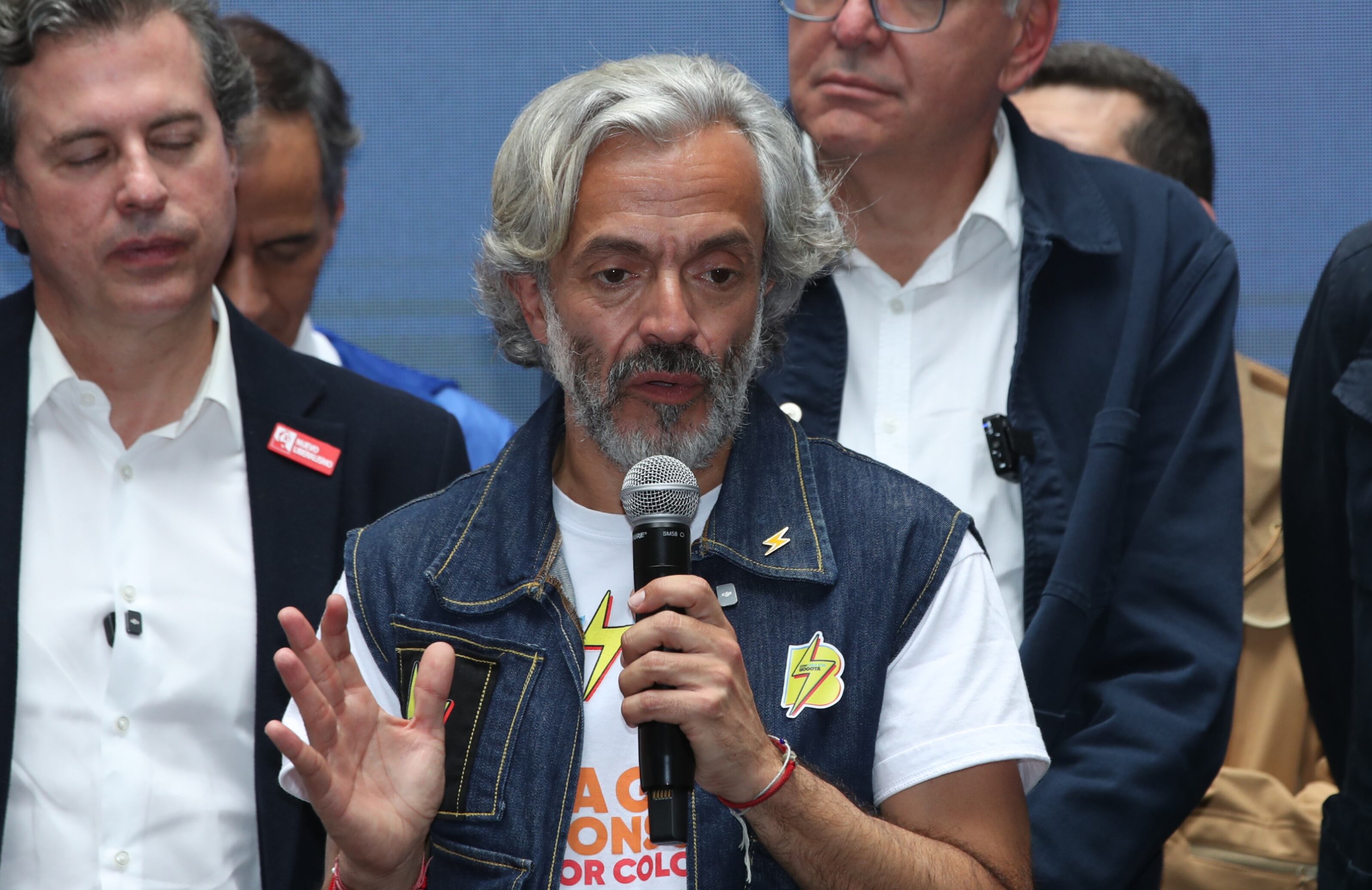 Paloma Valencia con su fórmula vicepresidencial, Juan Daniel Oviedo.