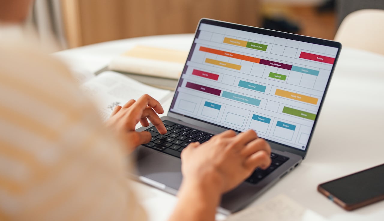 Las aplicaciones para la organización de tareas están disponibles en una amplia gama de dispositivos.