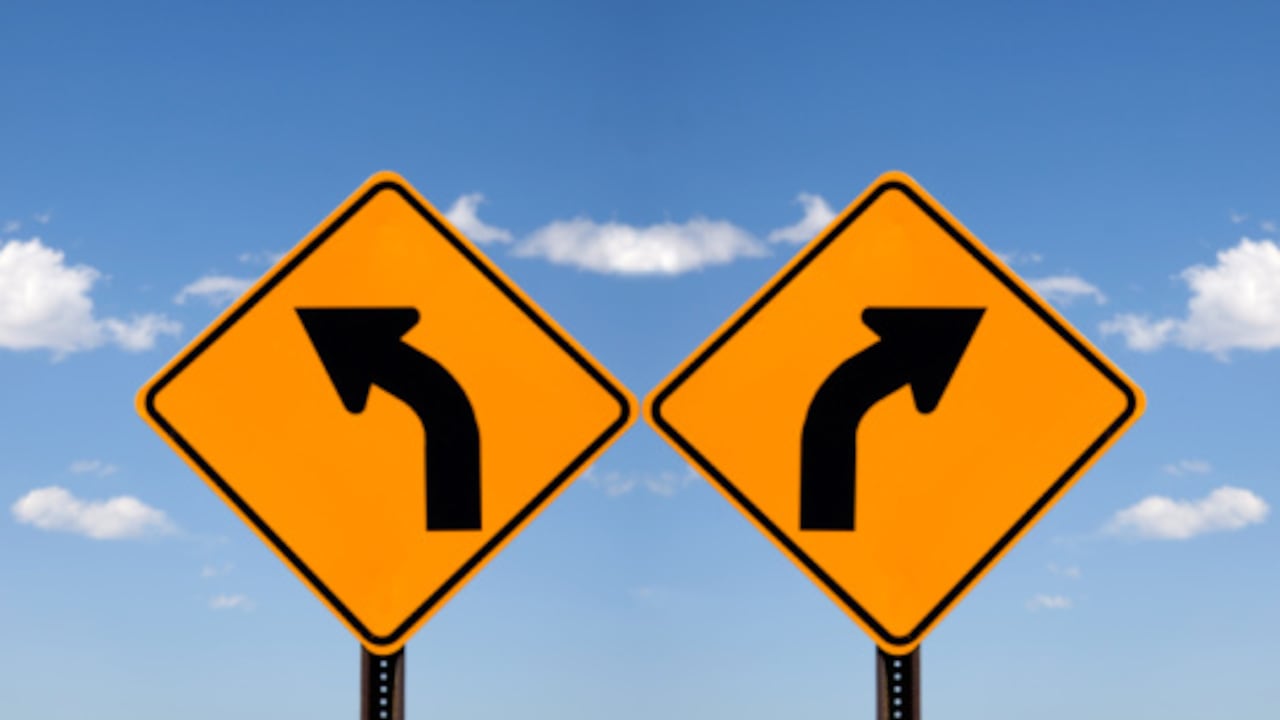 Es indispensable conocer las señales de tránsito para evitar accidentes y multas.