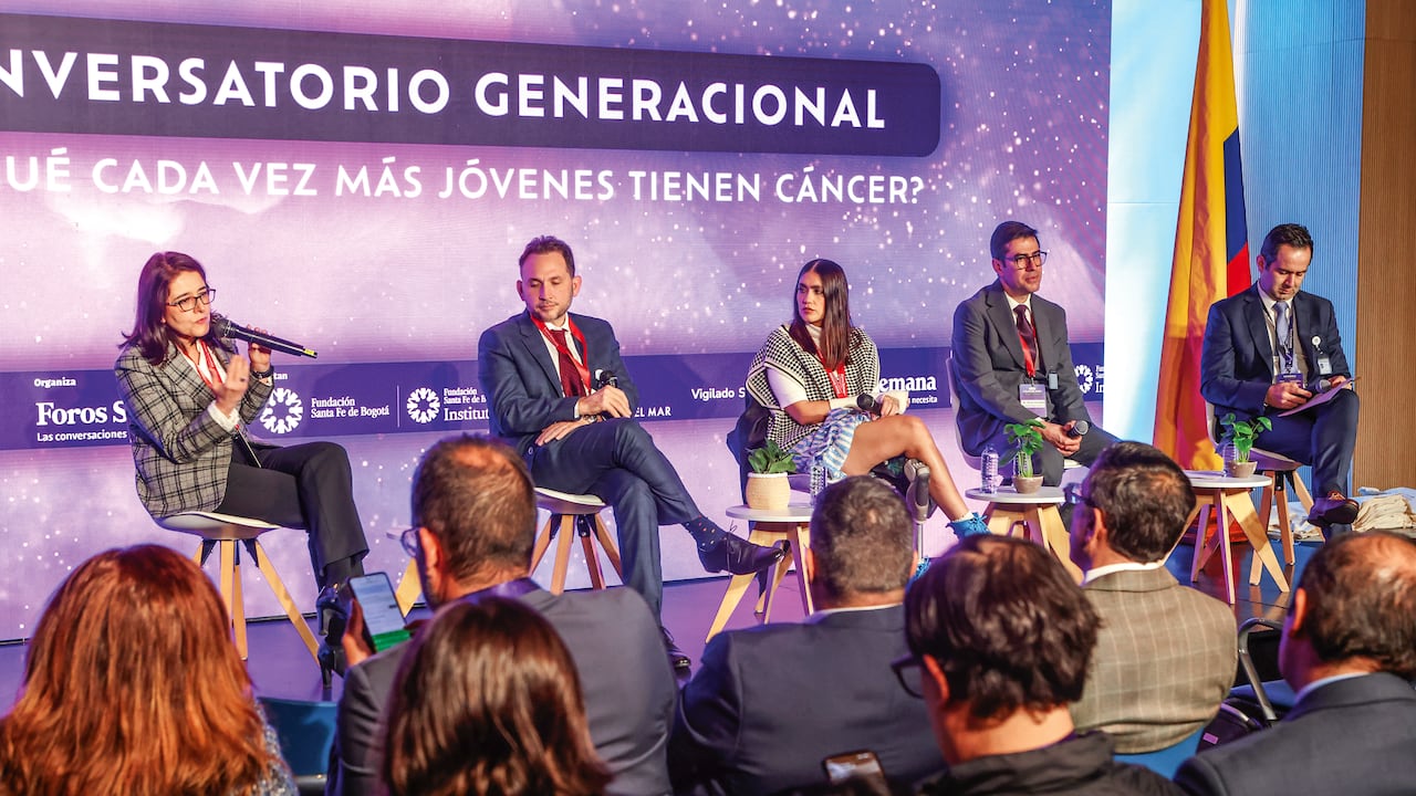 Dra. Alejandra Cañas, médica internista, especialista en neumología del Hospital Universitario San Ignacio; Dr. Anwar Medellín, jefe de la sección de Cirugía de Colon y Recto de la Fundación Santa Fe de Bogotá; Johana Rojas, diseñadora de modas y empresaria; Dr. Óscar González, hematooncólogo y pediatra de la Fundación Santa Fe de Bogotá, y Dr. Gabriel Herrera, jefe del Departamento de Cirugía de la Fundación Santa Fe de Bogotá.